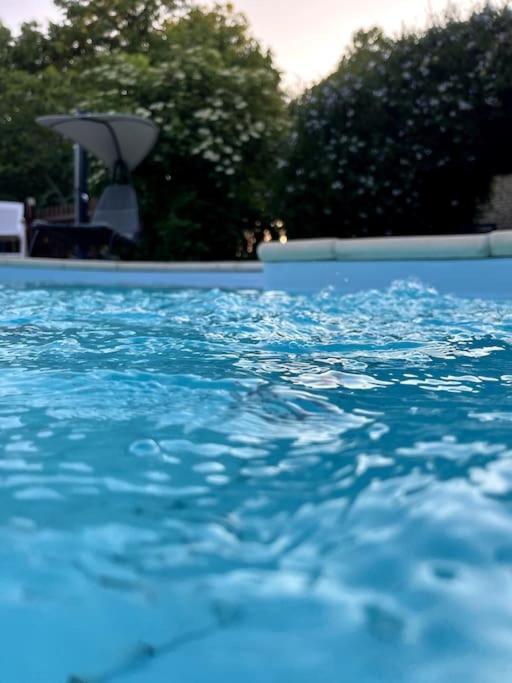 Entire Apartment With Swimming Pool Near Aubeterre Saint-Romain  Экстерьер фото